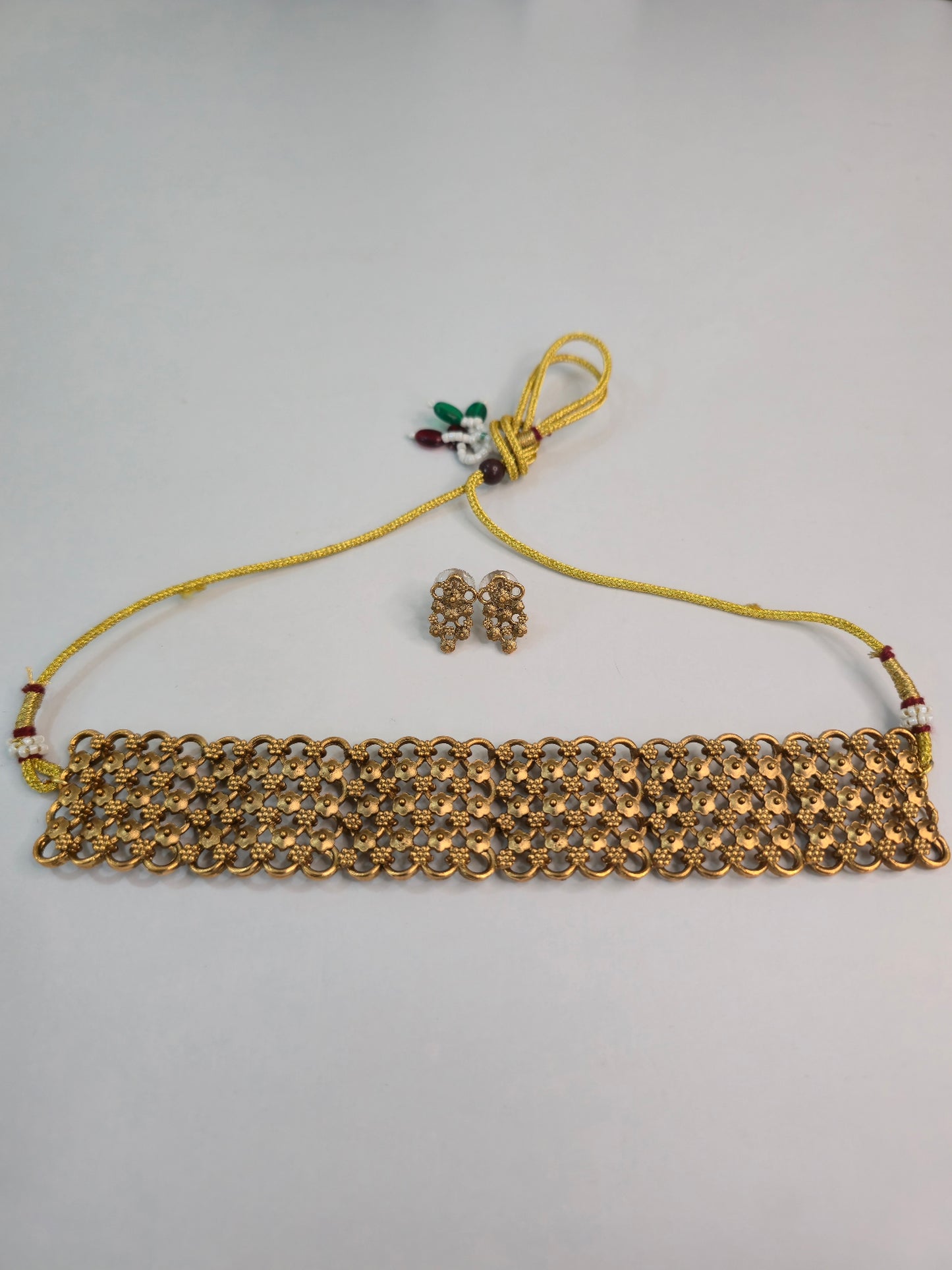 Antique Floral Mesh Choker Set