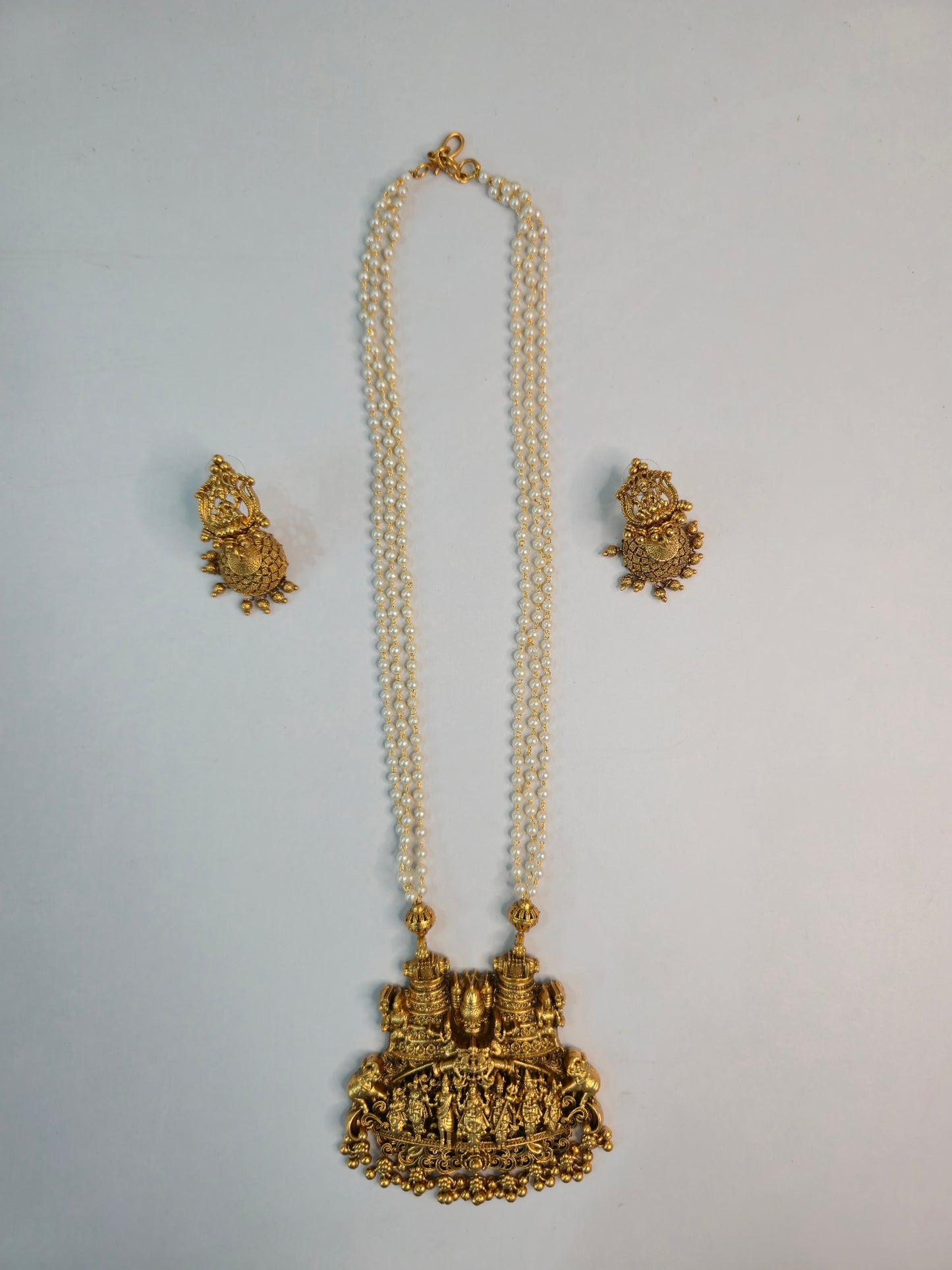 Sri Vaibhavi Pearl Haram Set