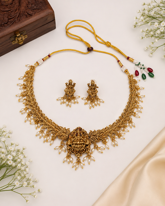 Lakshmi Pearl Vine Necklace Set