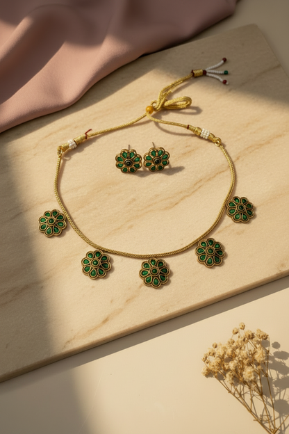 Emerald Tone Floral Necklace Set