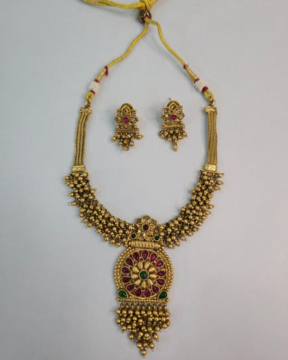 Pushpa Bead Necklace Set