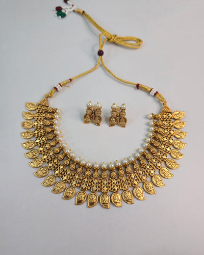 Lakshmi Pearl Layer Necklace