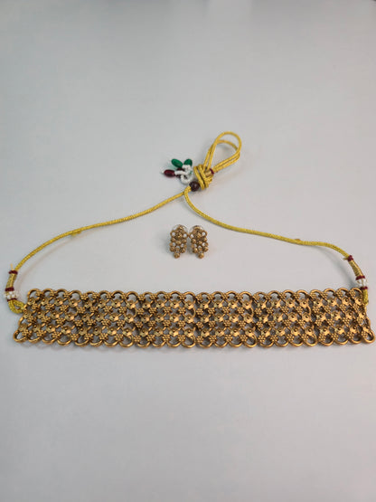 Antique Floral Mesh Choker Set
