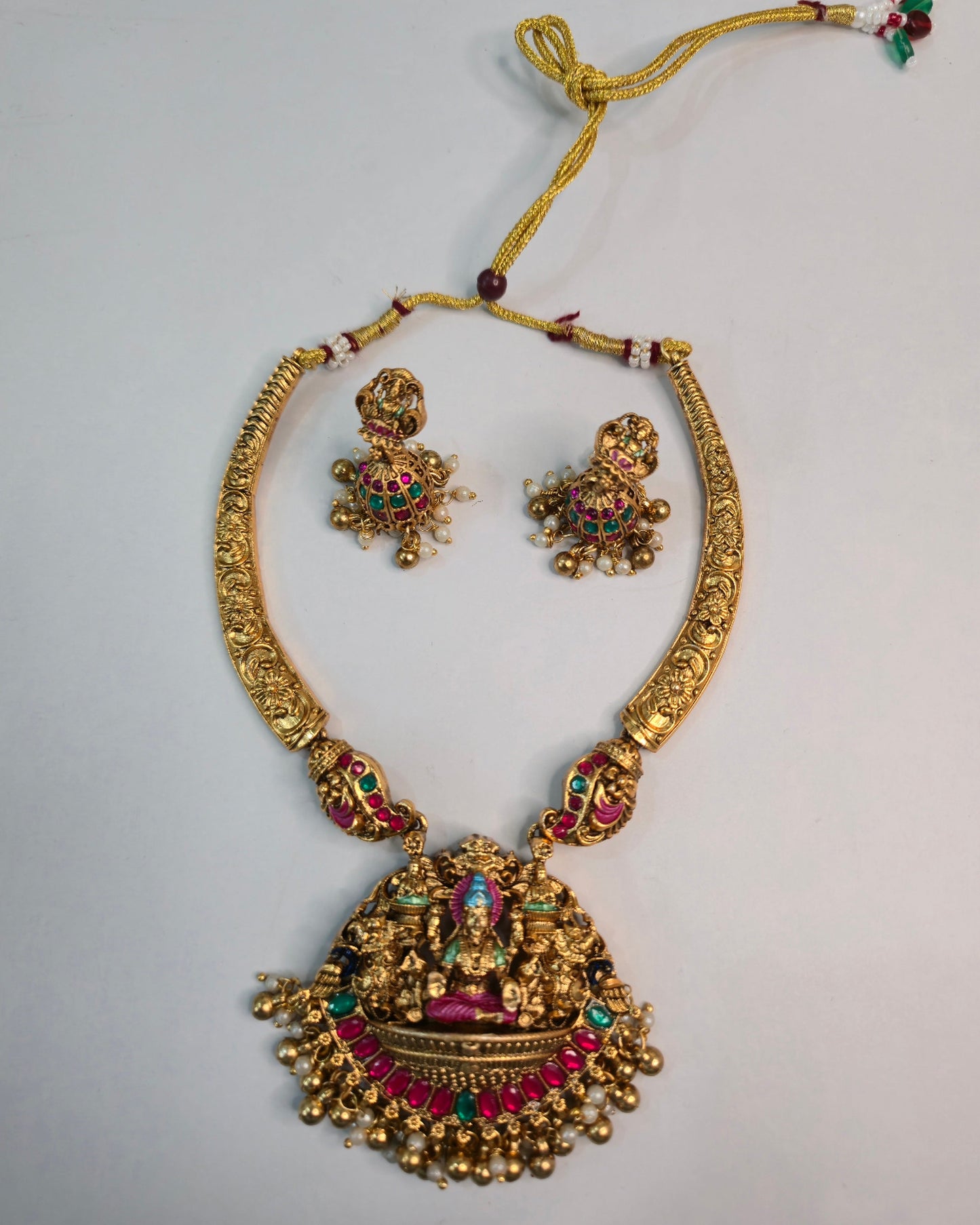 Vaibhavi Lakshmi Pendant Set