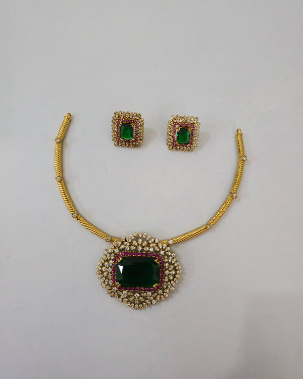 Ira Emerald Hasli Set