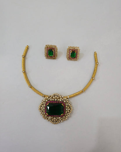 Ira Emerald Hasli Set