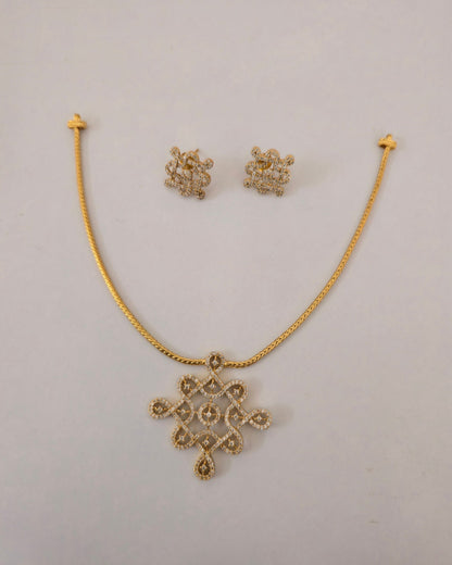 Zara Ornate Pendant Necklace Set