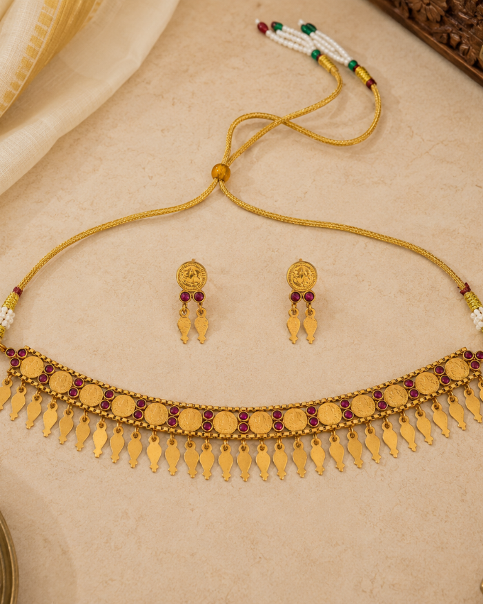 Madhavi Elakkathali Choker Set