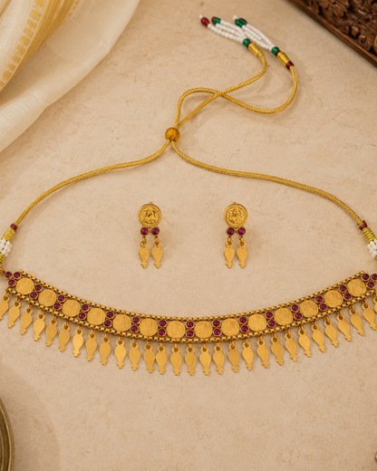 Madhavi Elakkathali Choker Set