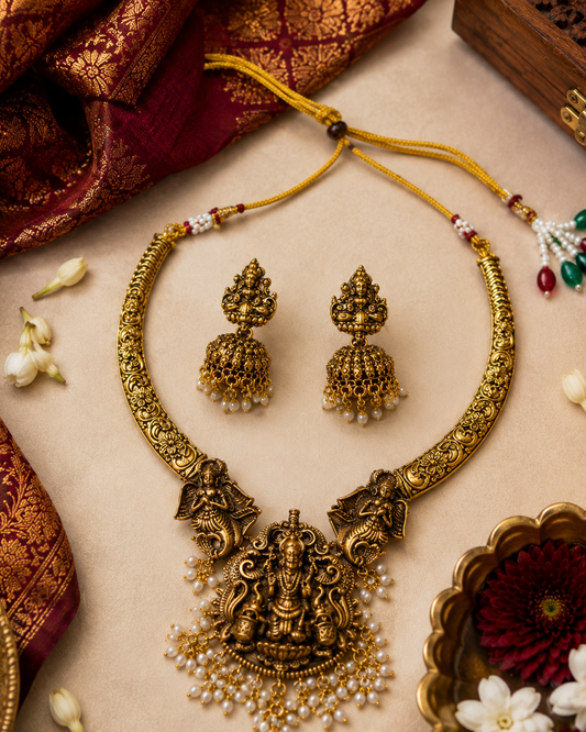 Vaidehi Lakshmi Necklace Set