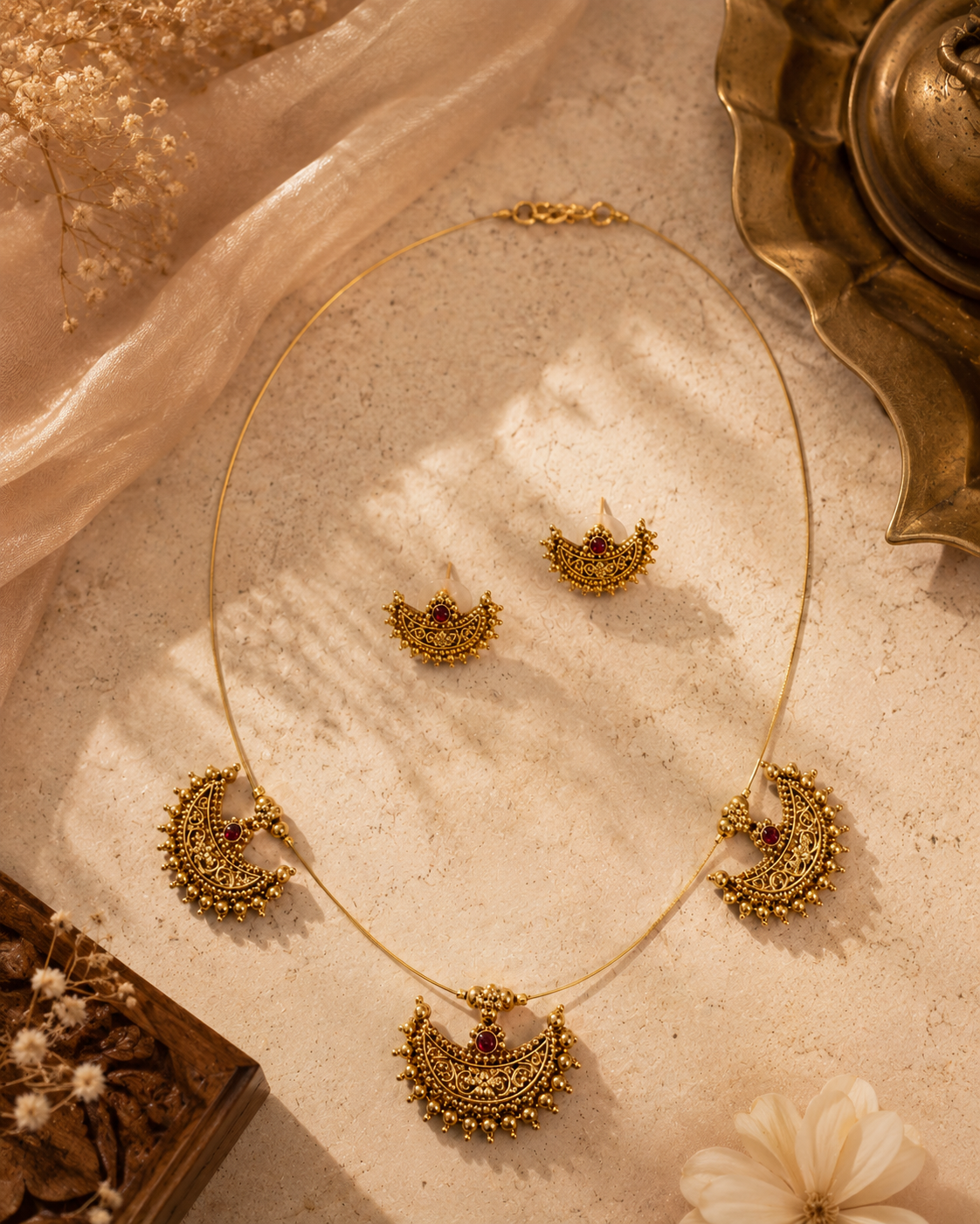 Ruby Crescent Invisible Chain Necklace Set
