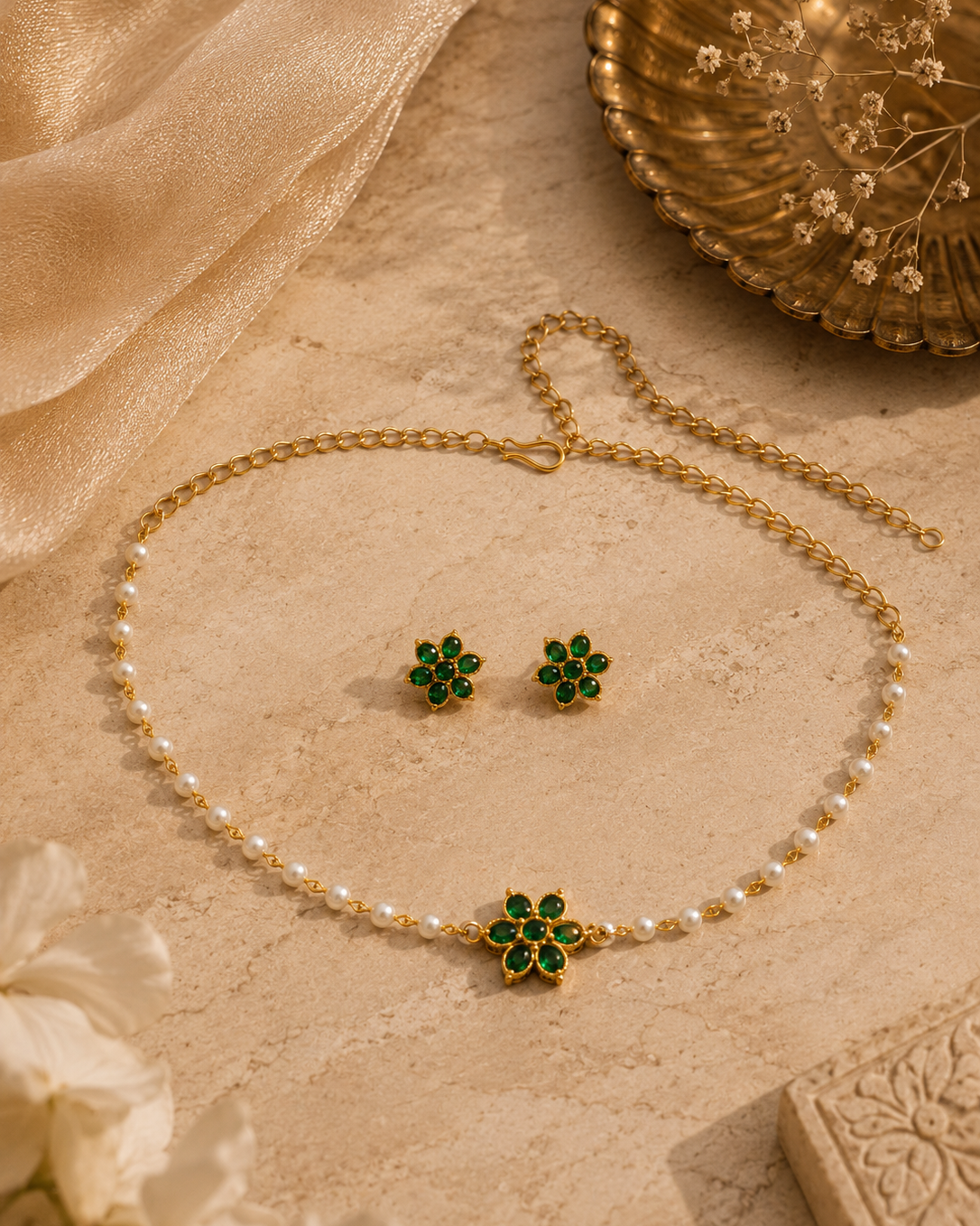 Emerald Floral Pearl Choker Set