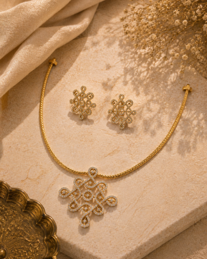 Zara Ornate Pendant Necklace Set