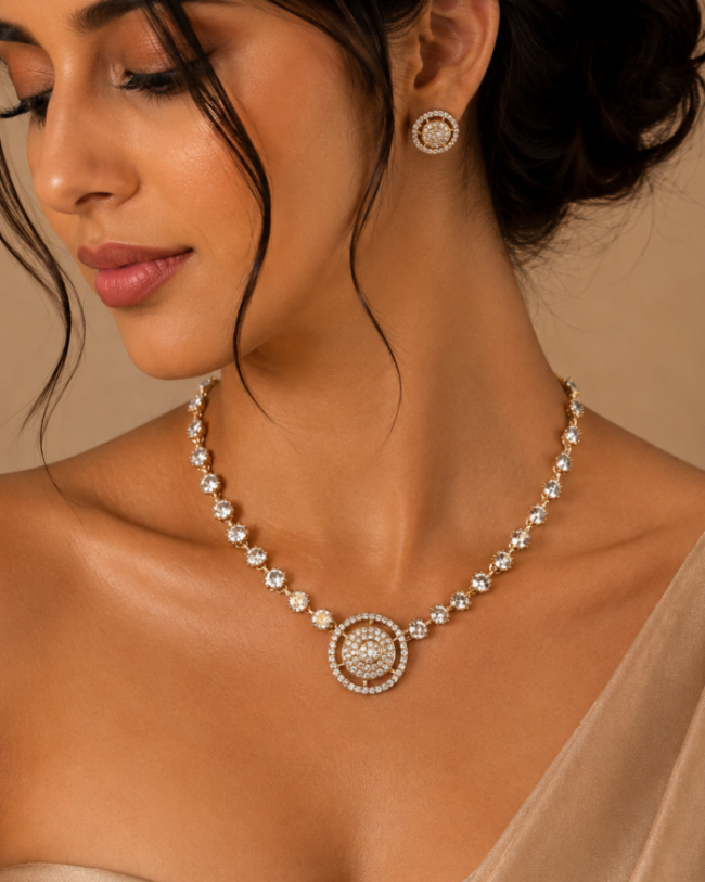 Aurelia Circle Pendant Necklace Set